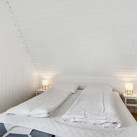 Дом отдыха Pet Friendly In With Wifi *