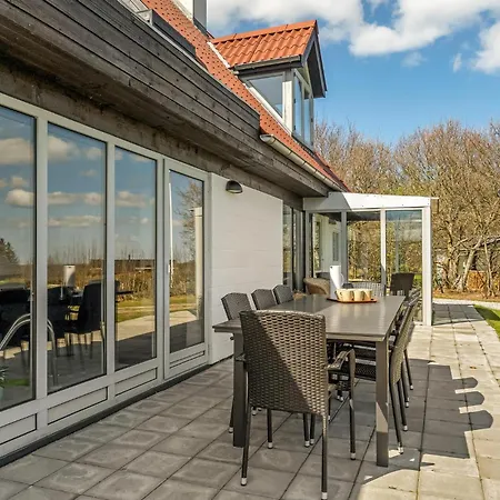 Дом отдыха Pet Friendly In With Wifi Hadsund